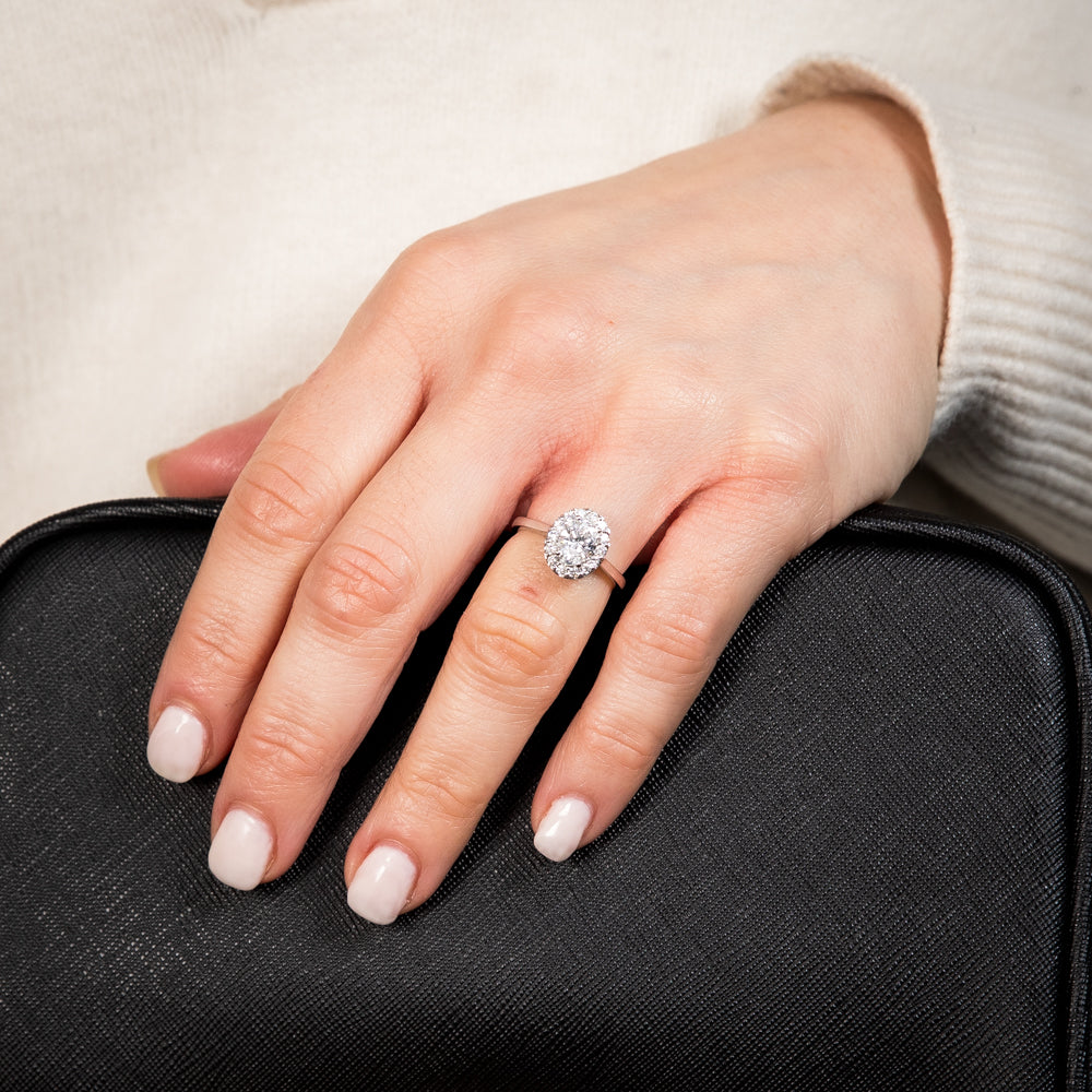 1.3 oval diamond ring Clearance