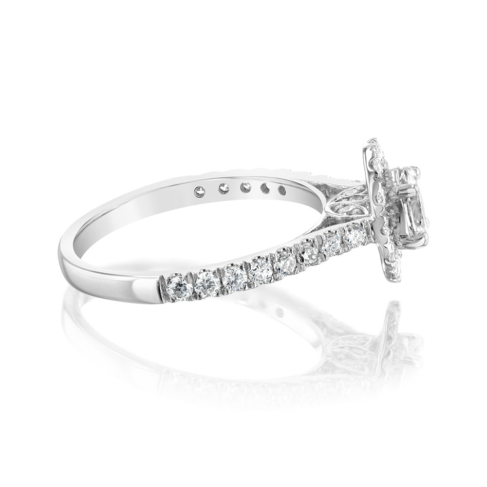 Luminesce Lab Grown 9ct White Gold 1 Carat Diamond Halo Solitaire Ring with OvalCentre Diamond