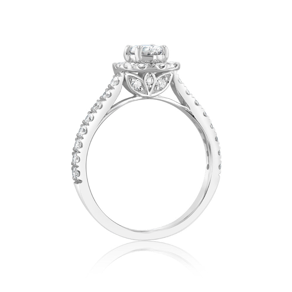 Luminesce Lab Grown 9ct White Gold 1 Carat Diamond Halo Solitaire Ring with OvalCentre Diamond