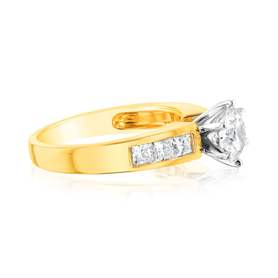 Luminesce Lab Grown 18ct Yellow Gold 1.5 Carat TW 1 Carat Centre Diamond Ring
