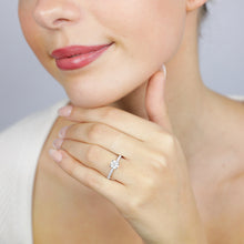 Load image into Gallery viewer, Luminesce Lab Grown Platinum 1 Carat Diamond Engagement Ring