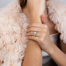 Load image into Gallery viewer, Luminesce Lab Grown 1 Carat Diamond Ring in 9ct Yellow Gold