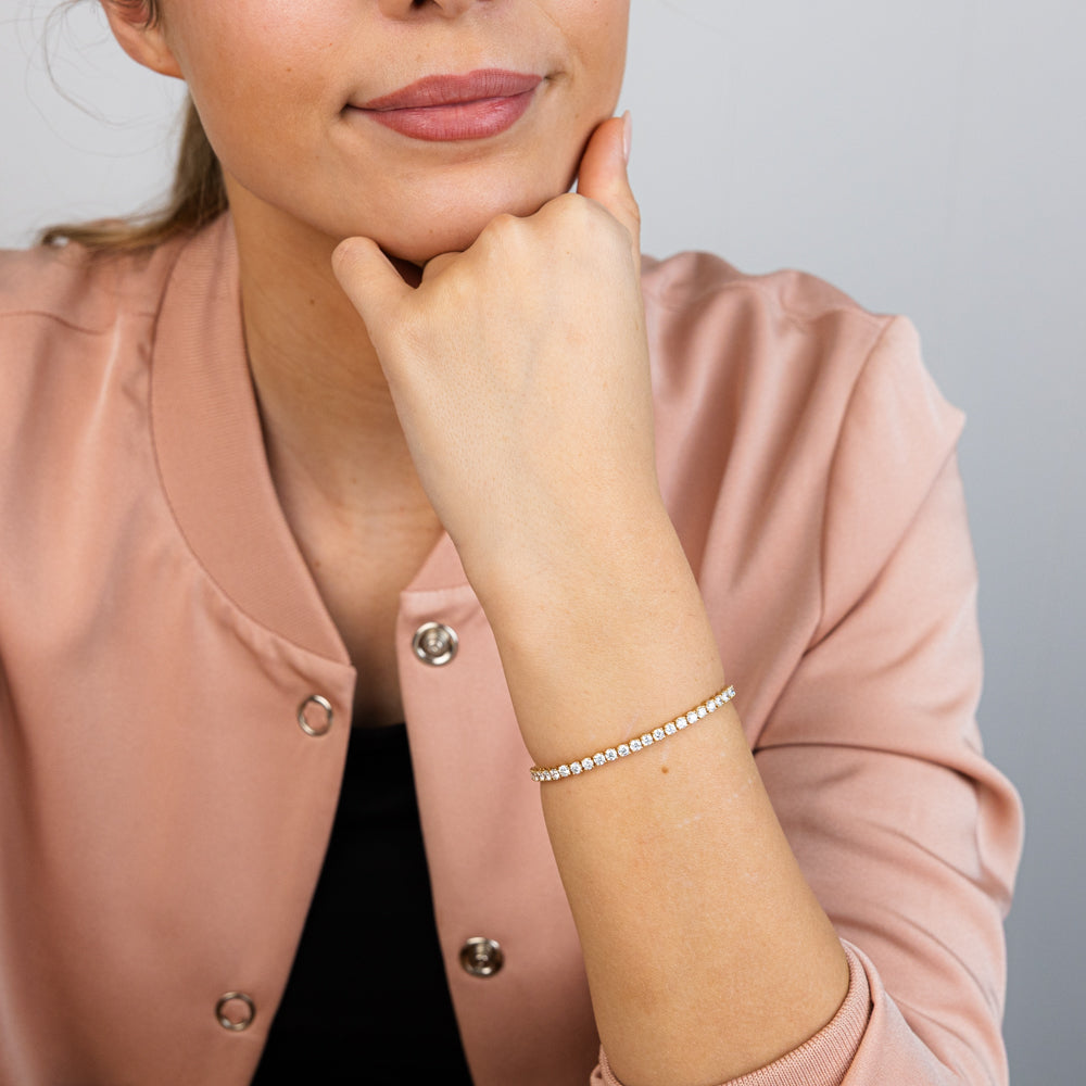 Luminesce Lab Grown 5 Carats Diamond Tennis Bracelet in Gold Plated Silver