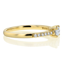 Load image into Gallery viewer, 0.41 Carat Luminesce Lab Grown Oval Brilliant Cut Ring in 9ct Yellow Gold